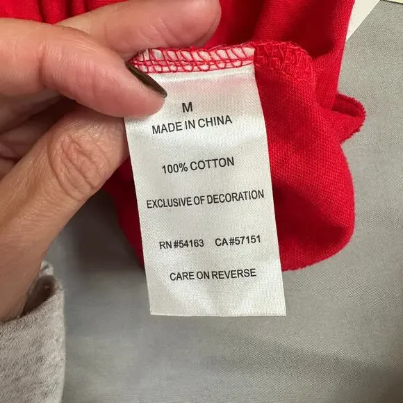 G-III 4her Red, MLB Philadelphia Phillies, V-Neck, Short Sleeve T-Shirt NWT- M - Picture 6 of 10